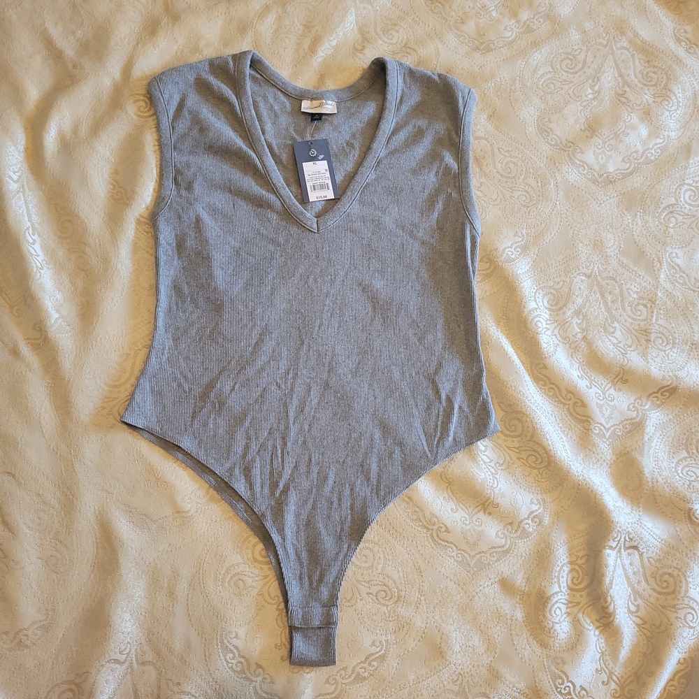 NWT Universal Thread Rib Bodysuit - Picture 4 of 9